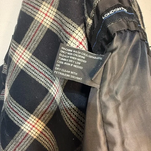 London Fog Women's Black Utility Jacket - Picture 13 of 15